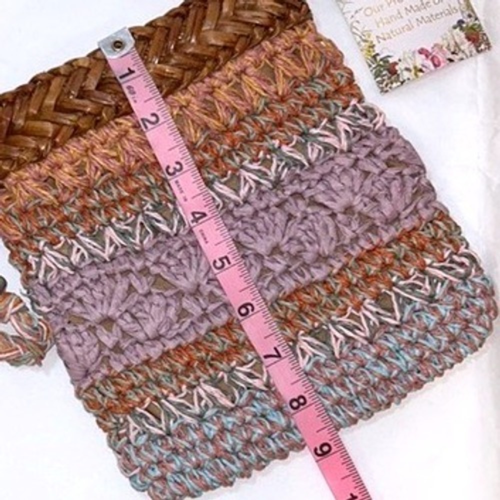 Cappelli Multicolor Handmade Woven Crossbody Bag - Picture 4 of 5